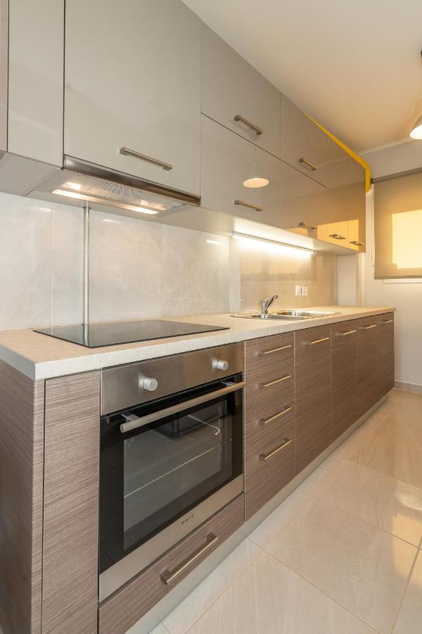 Sunny Penthouse W/ Acropolis View Next To Metro Apartment Athens Exterior photo